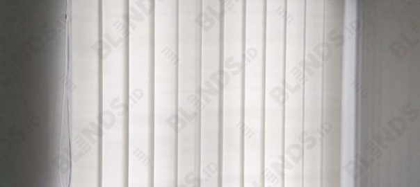 vertical blinds bahan dimout sp.8006-2 off white sharp point Q4028