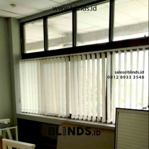 Tirai Vertical Blinds Dimout Pasang Di Plaza Bisnis Kemang Jakarta Selatan id5484