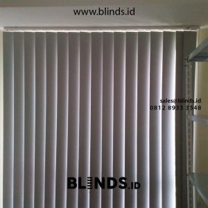 Vertical Blinds Blackout Sp 6045-3 Grey Apartemen The Mansion Fontana Kemayoran Jakarta id4270